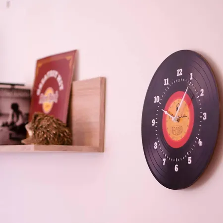 Music - Apartment
