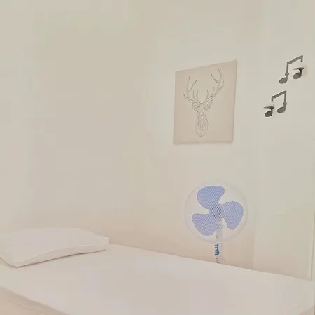 Music - * Palermo